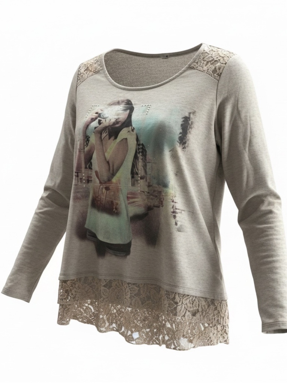 Adorable ruffled top